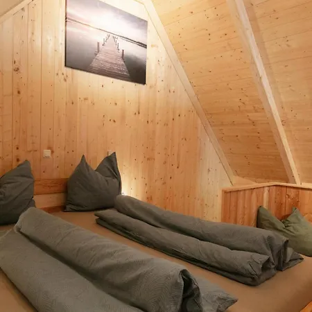 In Mit Pool * 슈타인츠