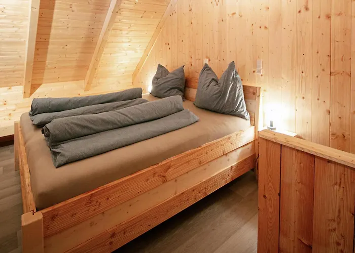 In Mit Pool ستاينز